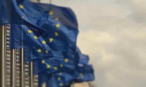 欧盟调整“禁燃令”，减排承诺“打折”背后的汽车产业困境