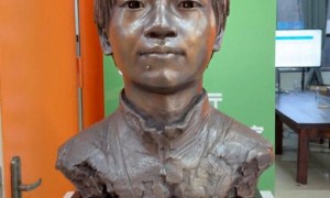 广州一学校为全红婵设立雕像？校方：隶属奥运冠军群组，非单独塑像