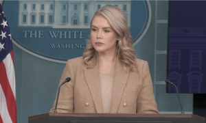 美防长被爆在一次打击“贩毒船”行动中下令“杀光所有人”，白宫回应